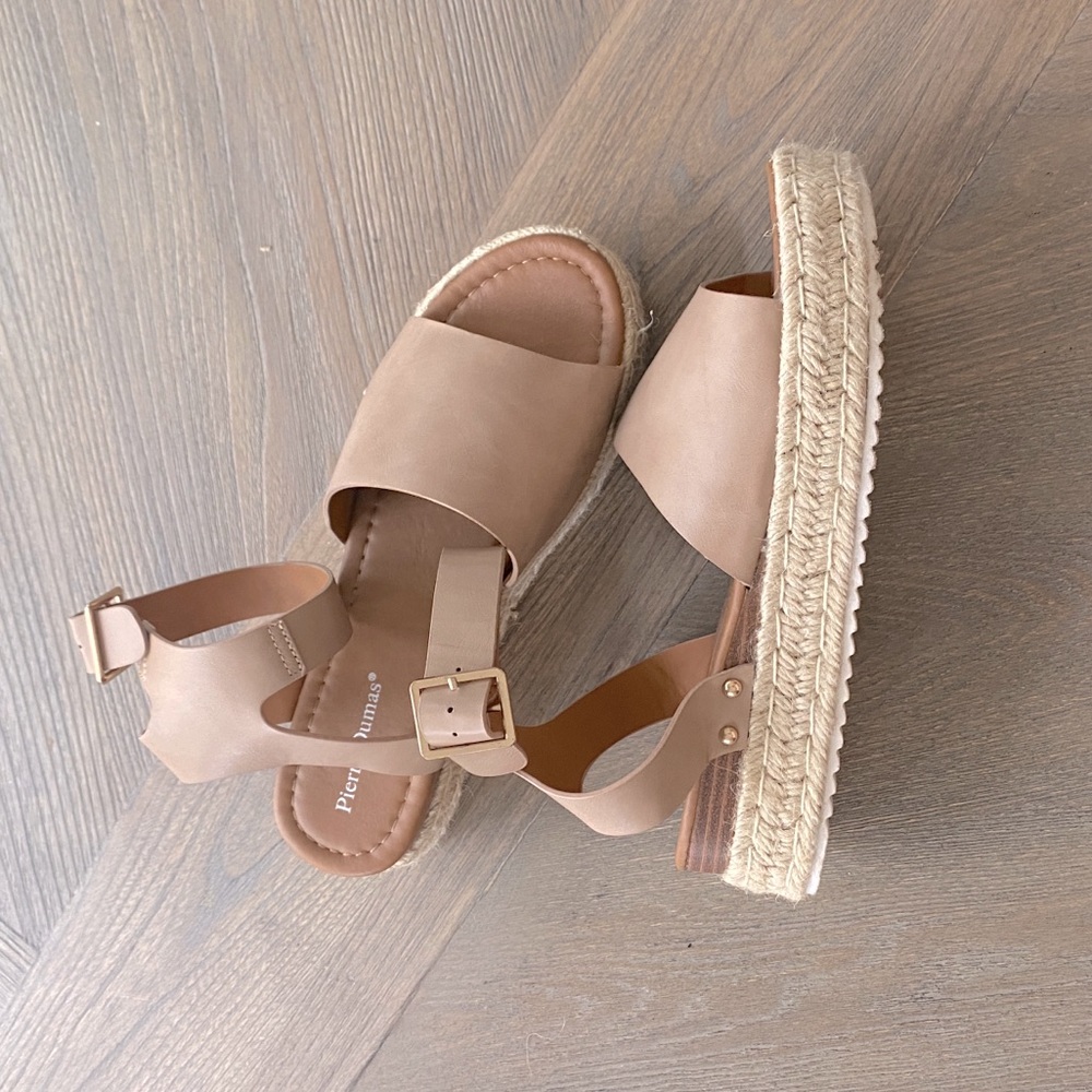 Women's sandals
